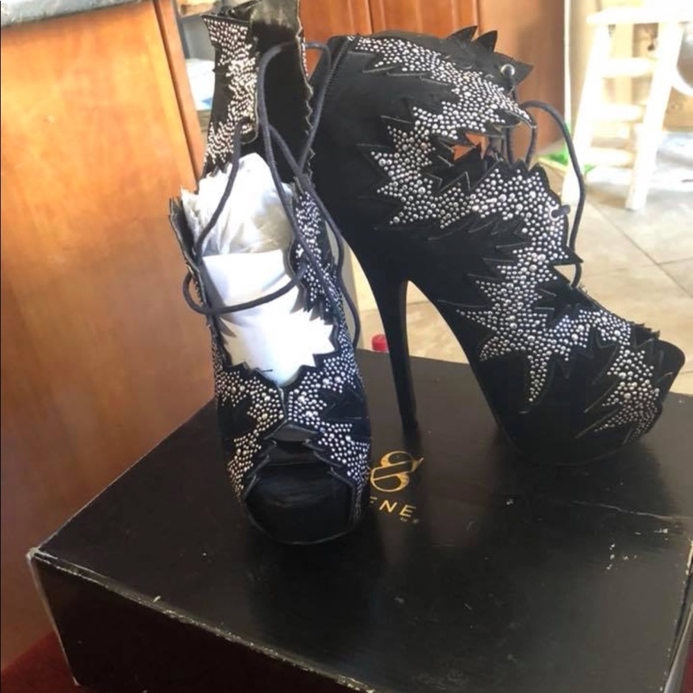 Shoes